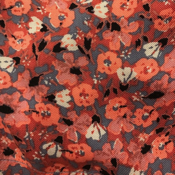 Women’s NWT Free People Floral Shorts Size XS - Picture 6 of 6