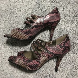 Multicolored snake skin peep toe heels