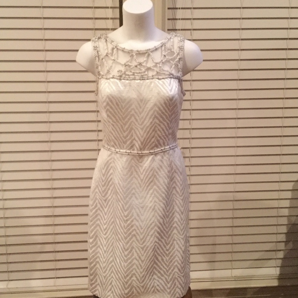 Exquisite white dress