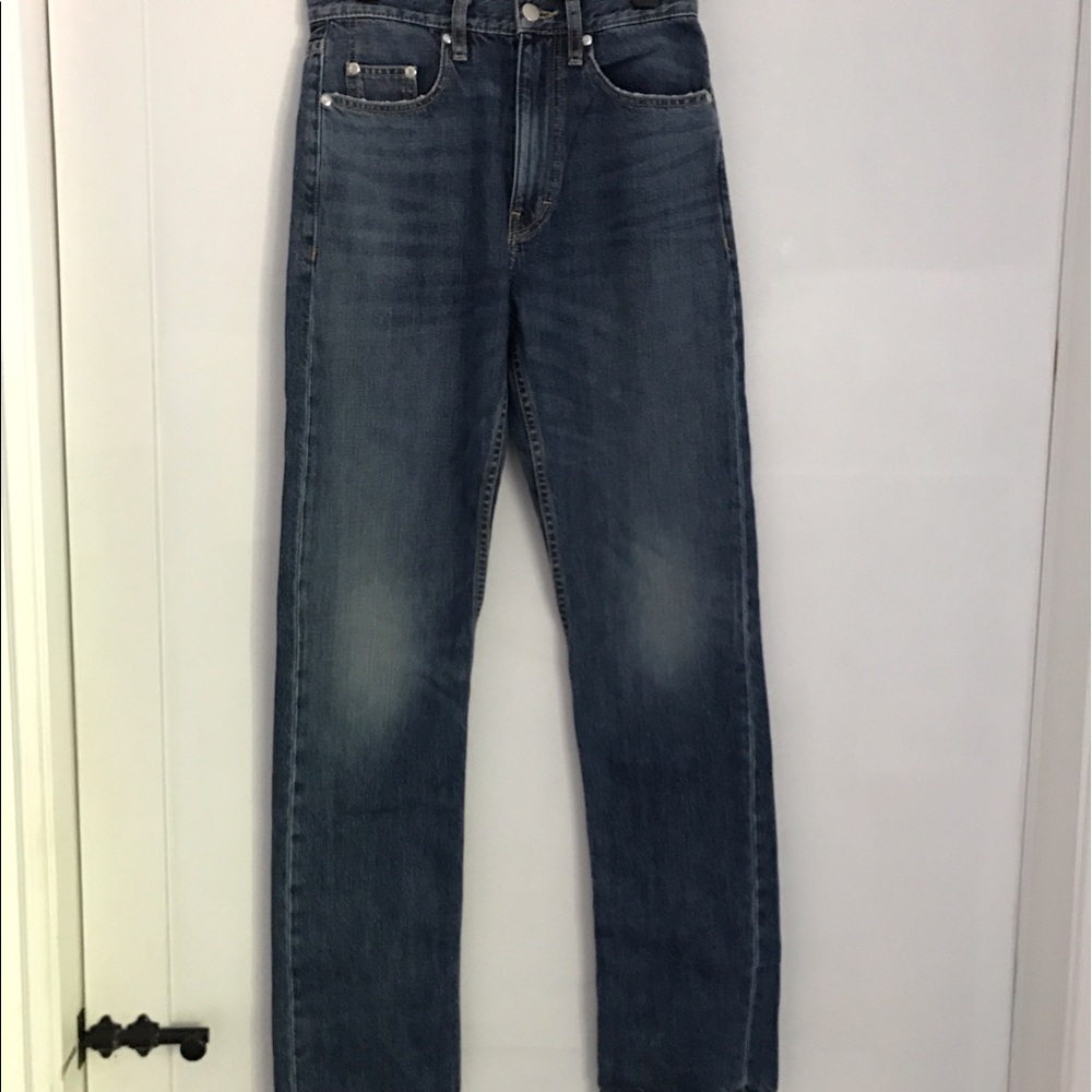 Elizabeth and James boyfriend jeans
