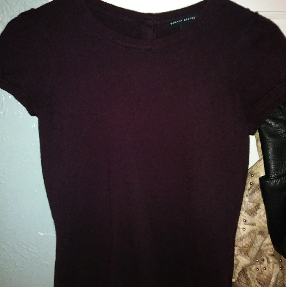 Soft plum banana republic shirt.