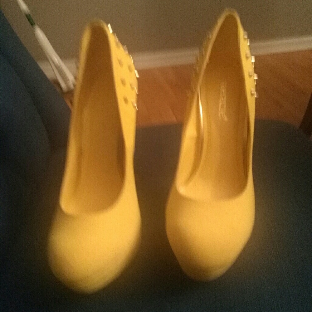 Yellow heels