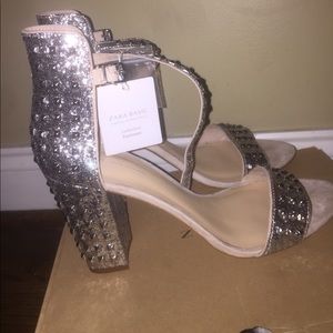 Silver Zara sandals NWT