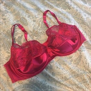 Cacique 44DD Bra - Great condition!