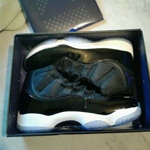Air jordan retro 11space jams