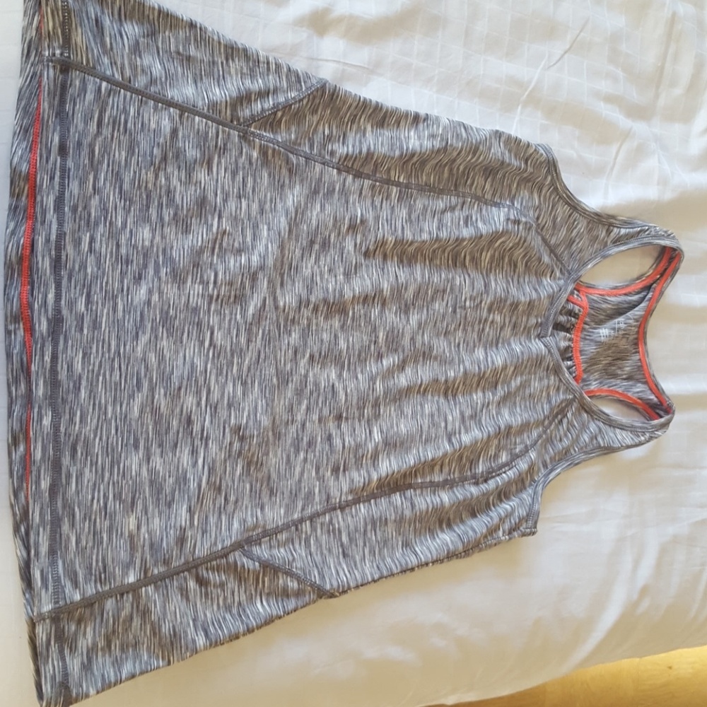 Workout tank