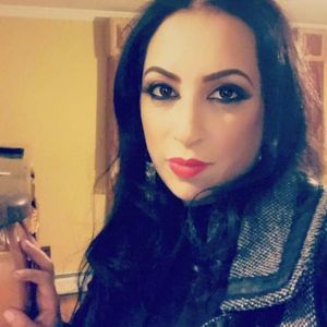 Meet your Posher, Maya k