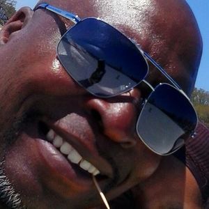 Meet your Posher, Lawrence