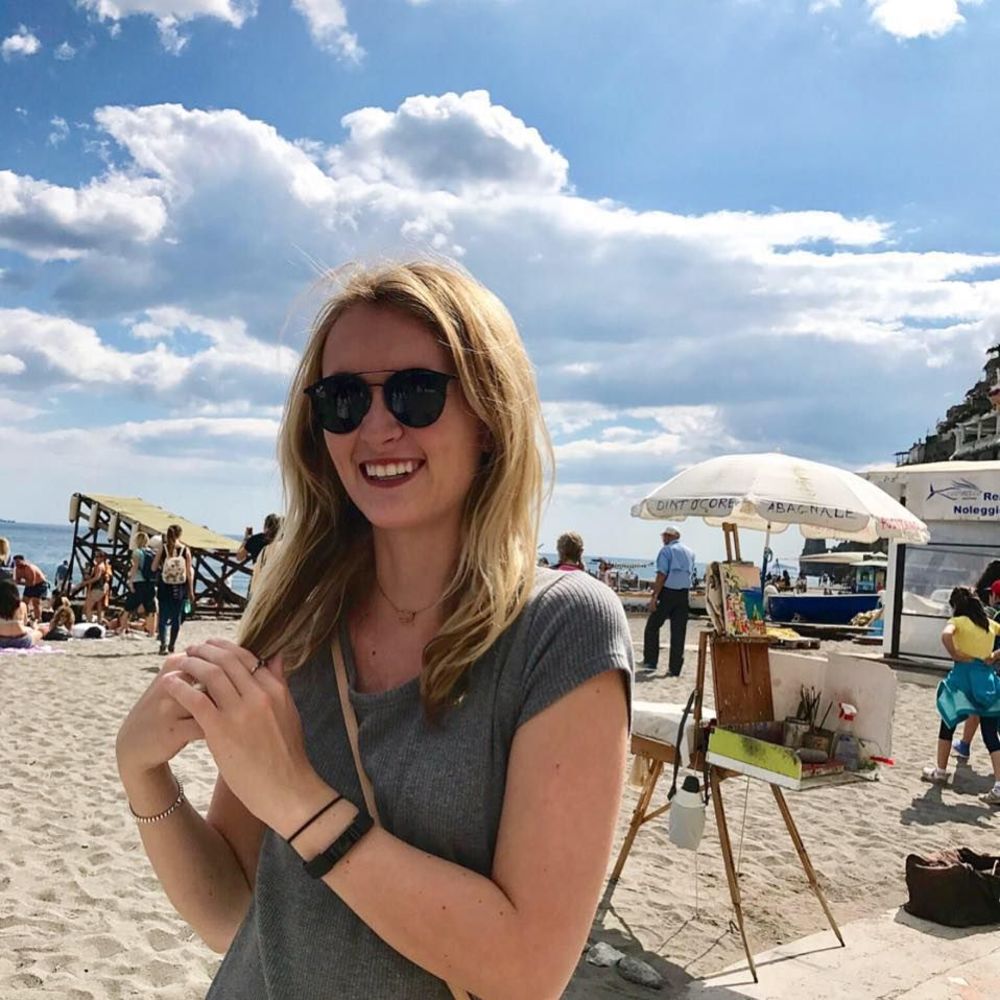 Meet your Posher, Lauren