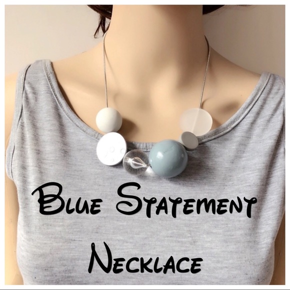 Circle & Ball Power Statement Necklace - Picture 1 of 2