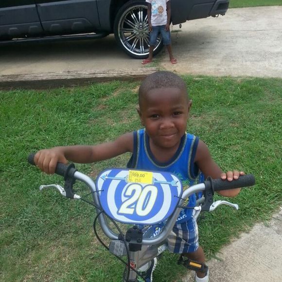 Meet your Posher, Ernest - Picture 1 of 1