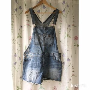 Denim overall shorts (shortalls) size L, Mossimo
