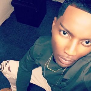 Meet your Posher, Armani