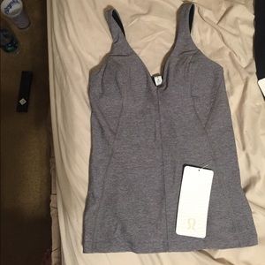 Lululemon workout tank