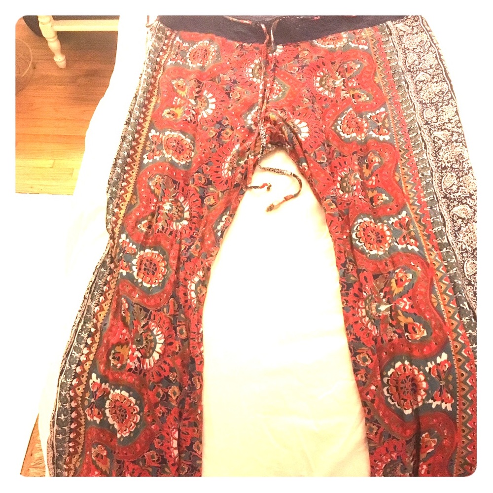 Wide leg pants