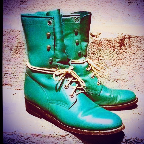 Vintage Shoes - AMAZING vintage turquoise Justin boots!!🤠