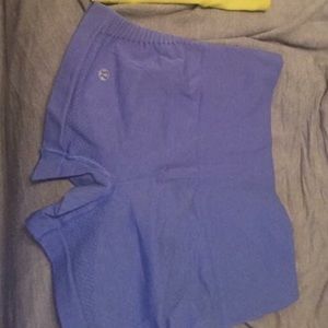 In the flow shorts