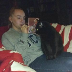 Meet your Posher, Cat