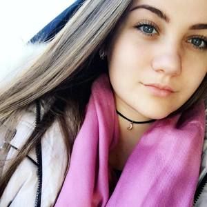 Meet your Posher, Oksana