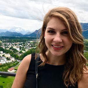 Meet your Posher, Jillian