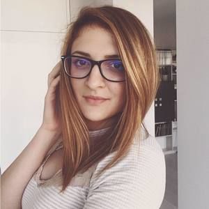 Meet your Posher, Tsvetelina