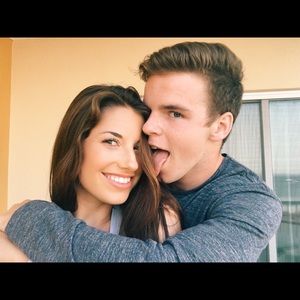 Meet your Posher, Alex