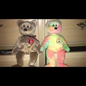 Teddy bears/collectibles