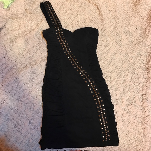 Forever 21 Ruched Sides Bodycon Black Dress - Picture 1 of 4