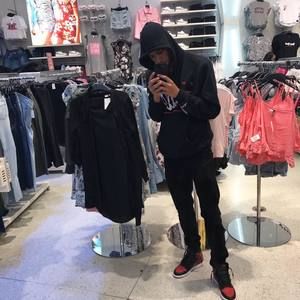 Meet your Posher, Reggie