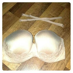 🛍Body by victoria lined strapless nude 🛍