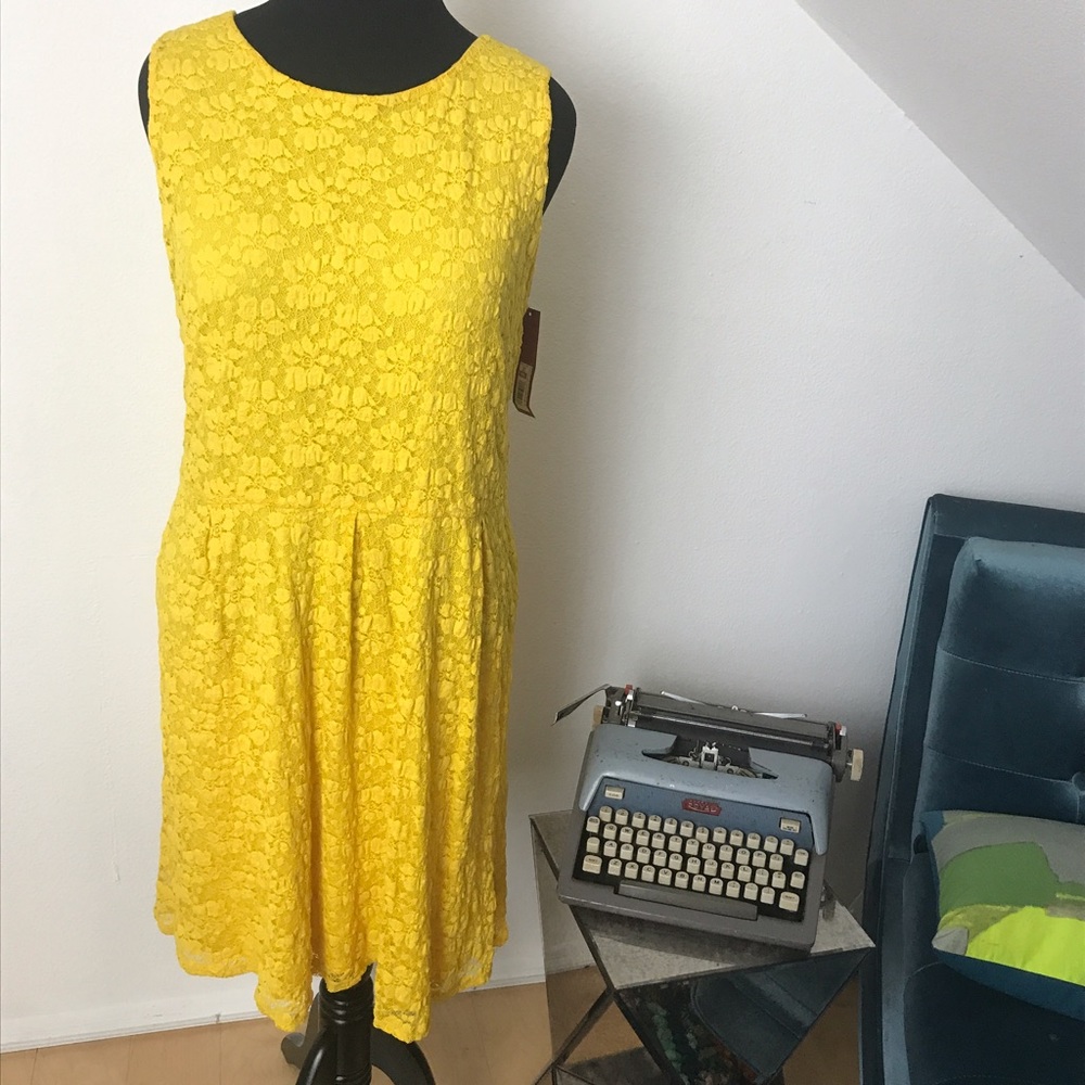 NWT Merona yellow Lace dress