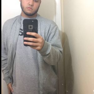 Meet your Posher, Rene