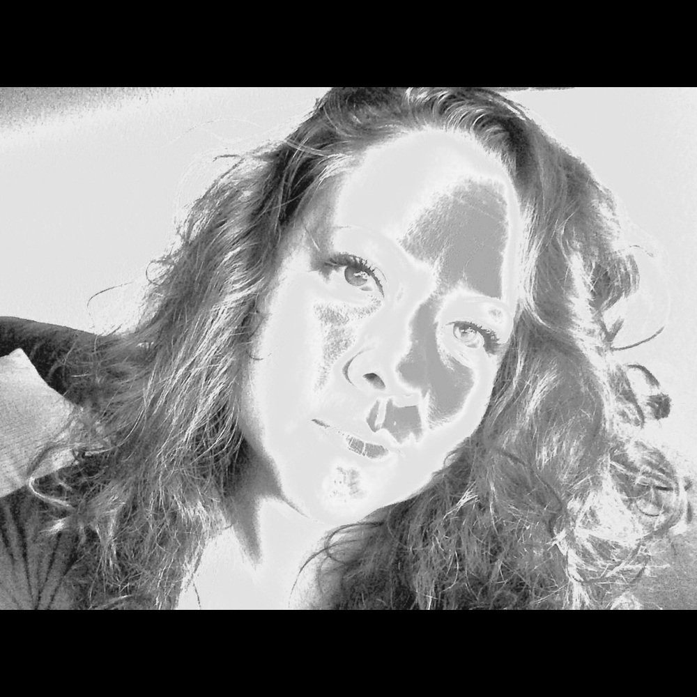 Meet your Posher, Gia