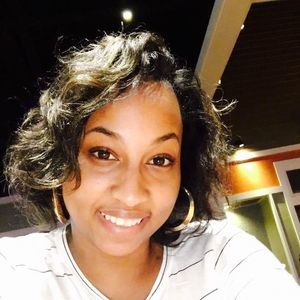 Meet your Posher, Tiffany