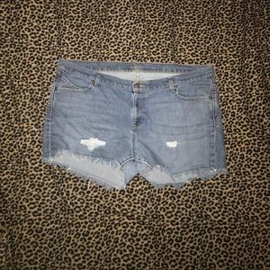 Old navy cut off shorts size 20