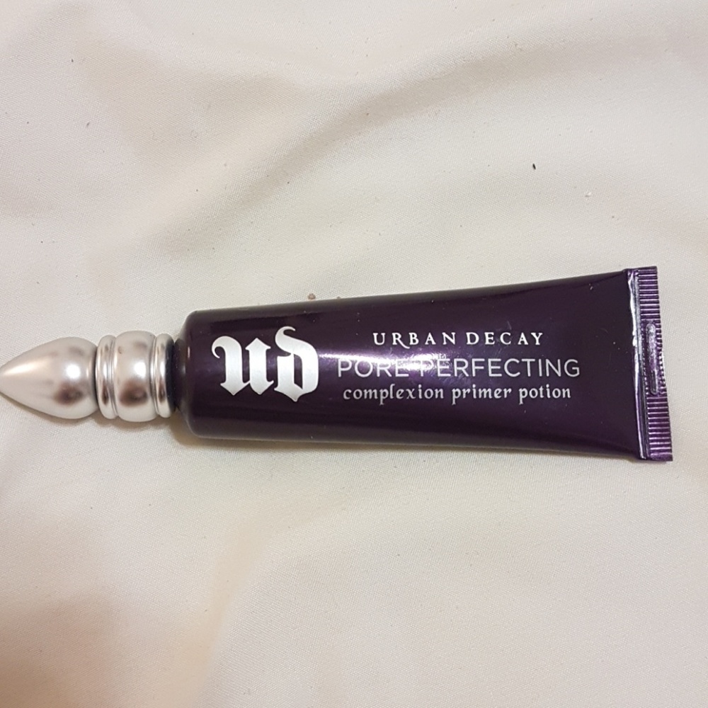 ❤Urban decay pore perfecting face primer