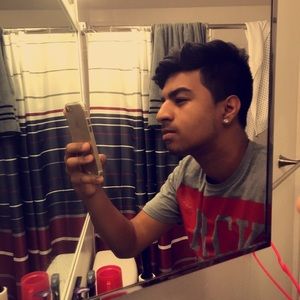 Meet your Posher, Cristian