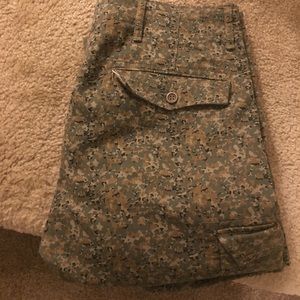 Levi Camo Cargo Pants