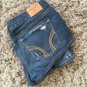Size 9 Denim Hollister Jean Shorts