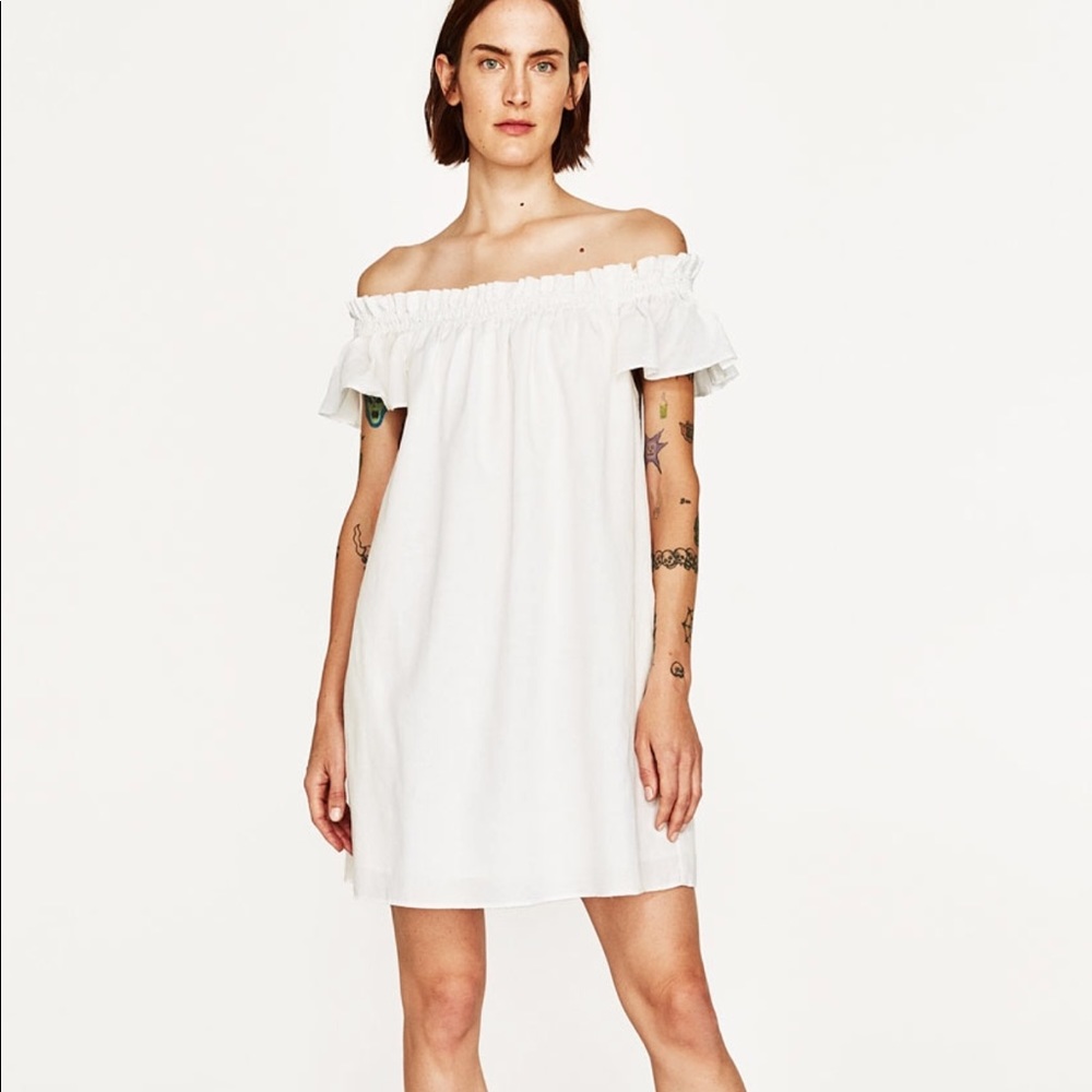 Zara off shoulder dress - Small