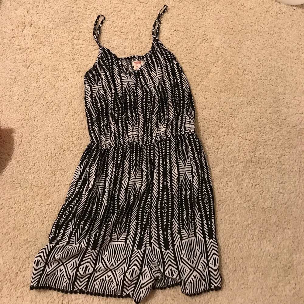 Patterned romper