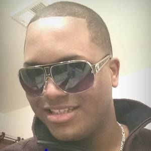 Meet your Posher, Alejandro