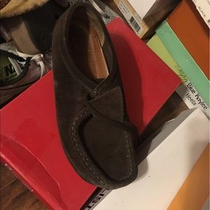 7.5 dark drown Clarks