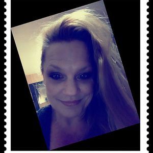 Meet your Posher, Cherry