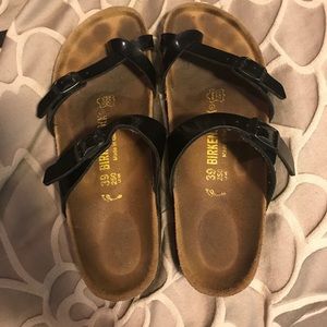 MUST SELL! Mayari Shiny Black Birkenstocks