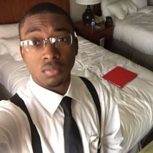 Meet your Posher, Devin
