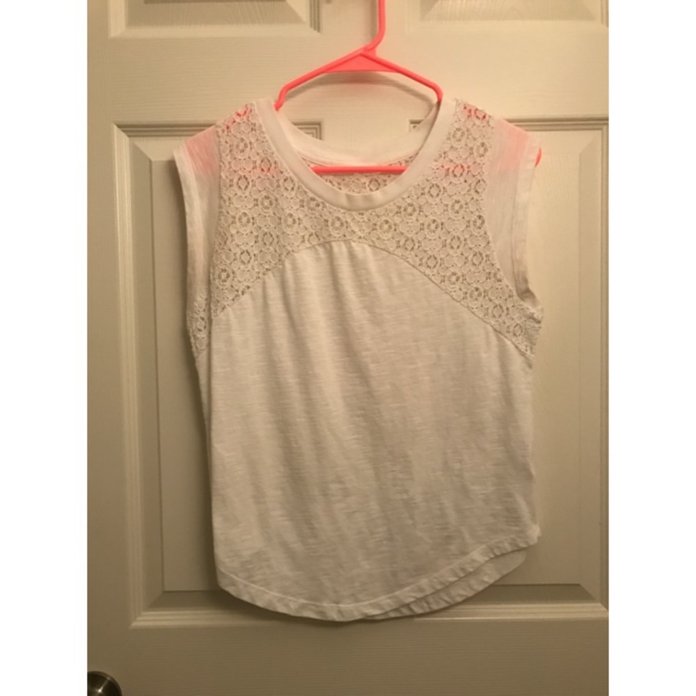 White muscle tee
