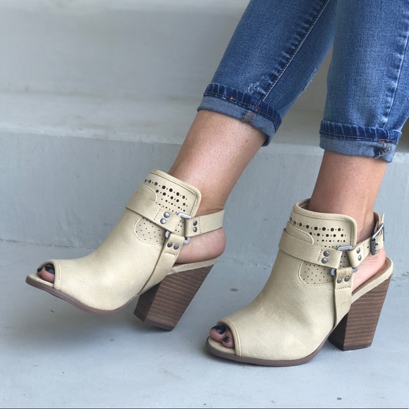 Harness Peep Toe Distressed Bootie Sandals - Picture 5 of 8