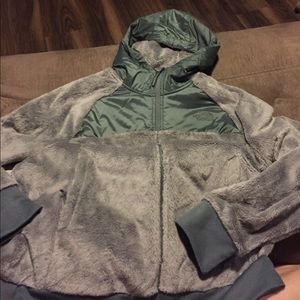 North face jacket. Never worn.