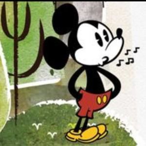 Meet your Posher, Luna